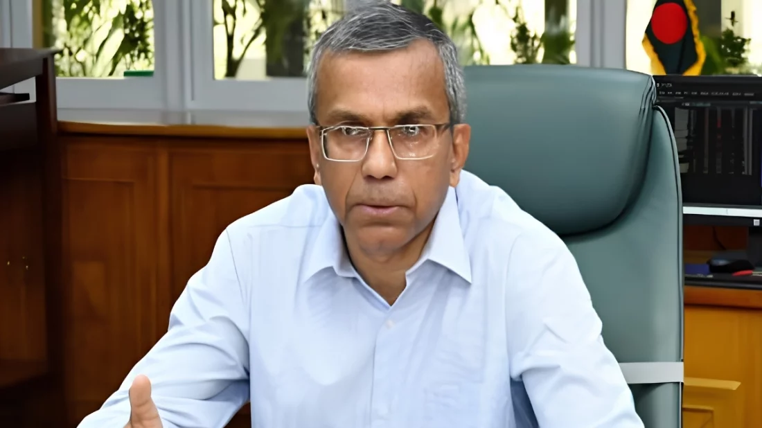 ব্যাংক খাতের এক-তৃতীয়াংশ অর্থ লোপাট, বিপাকে ২ কোটি আমানতকারী: গভর্নর